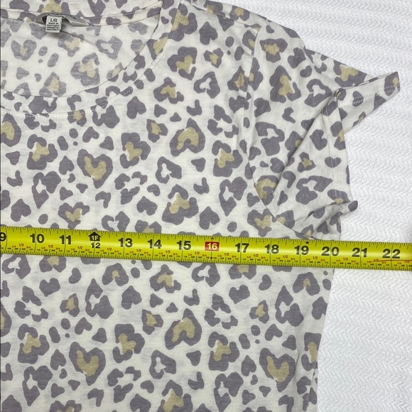 Lucky Brand Tee Shirt Leopard Print Short Sleeve Lavender Yellow Size Large - Picture 4 of 8